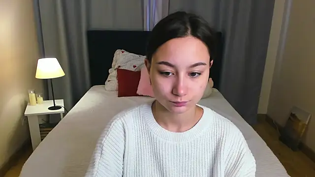 AndreaJohnsons online show from July 18, 2026, 12:48 am