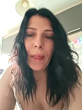 luna -1 online show from April 16, 2026, 5:08 am