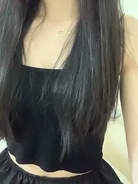 Snapshot of Summ_vn chatting on April 29, 2026, 3:43 am Summ vn online show from April 29, 2026, 3:43 am