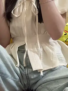 Snapshot of Summ_vn chatting on May 10, 2026, 2:22 pm Summ vn online show from May 10, 2026, 2:22 pm