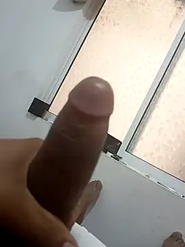 TannishTendency online show from April 27, 2026, 6:06 pm