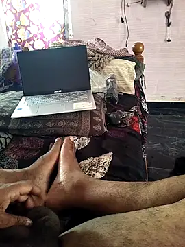 sandy-son online show from April 16, 2026, 5:19 am