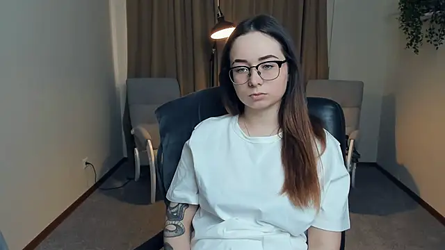 NadaRudeen online show from April 18, 2026, 12:42 pm