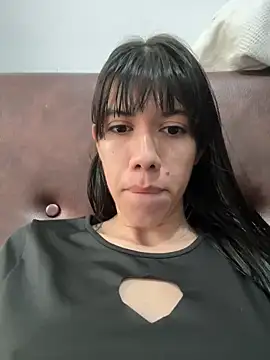 Snapshot of drea-an chatting on April 19, 2026, 6:10 pm drea-an online show from April 19, 2026, 6:10 pm
