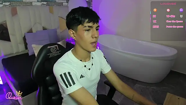Damian tay online show from May 2, 2026, 7:19 pm