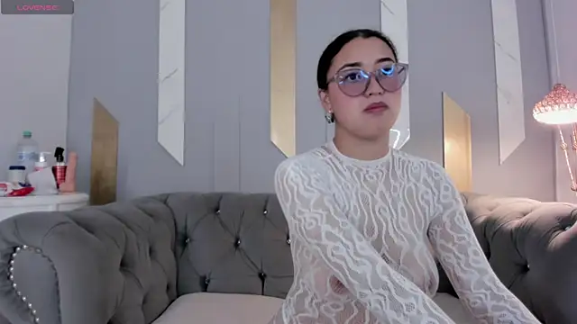Snapshot of Sweet_lia08 chatting on May 8, 2026, 9:20 pm Sweet lia08 online show from May 8, 2026, 9:20 pm