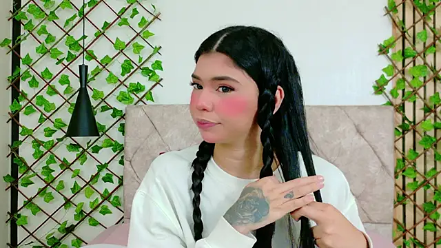 Snapshot of Nathy_Pelaez chatting on May 13, 2026, 11:18 am Nathy Pelaez online show from May 13, 2026, 11:18 am