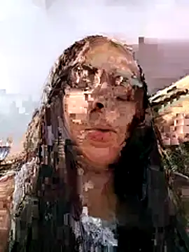 Snapshot of Maggiee_1 chatting on June 28, 2026, 9:21 pm Maggiee 1 online show from June 28, 2026, 9:21 pm