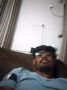 Snapshot of singaram190 chatting on April 23, 2026, 4:31 pm singaram190 online show from April 23, 2026, 4:31 pm