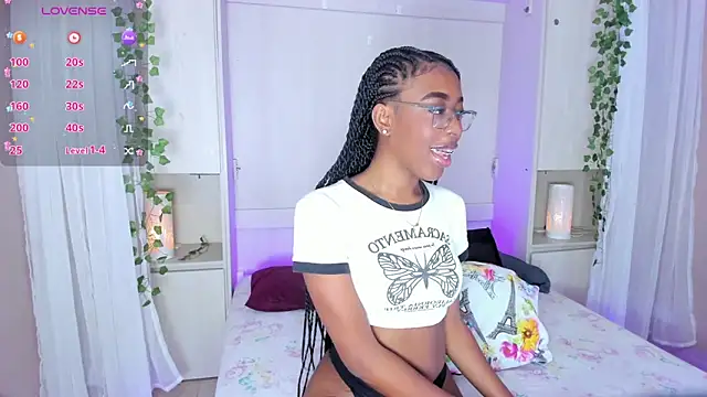 Snapshot of ZaraPrescott chatting on June 3, 2026, 8:14 pm ZaraPrescott online show from June 3, 2026, 8:14 pm