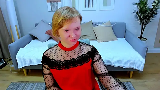 TrishaSmitty online show from April 19, 2026, 4:12 am