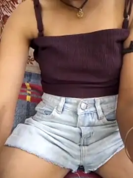 Snapshot of Kamini_rani chatting on April 20, 2026, 6:16 am Kamini rani online show from April 20, 2026, 6:16 am