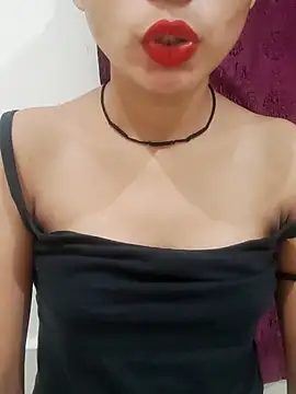 Snapshot of Kamini_rani chatting on May 18, 2026, 3:07 pm Kamini rani online show from May 18, 2026, 3:07 pm