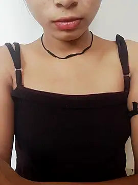 Snapshot of Kamini_rani chatting on May 20, 2026, 4:29 am Kamini rani online show from May 20, 2026, 4:29 am
