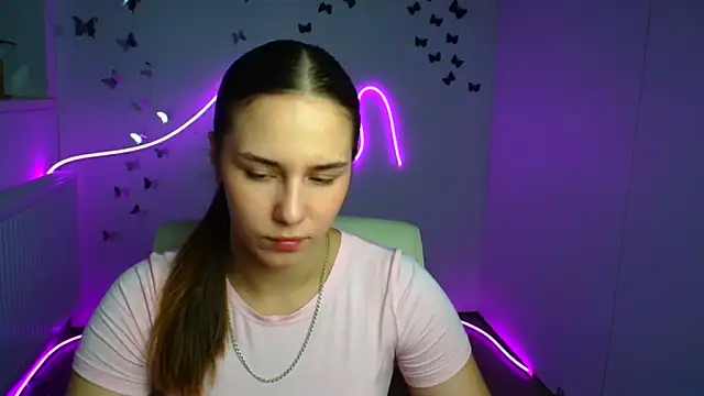 Snapshot of Kyara_ra chatting on July 27, 2026, 5:36 am Kyara ra online show from July 27, 2026, 5:36 am