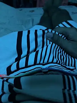 luciferthedevilqwer online show from April 20, 2026, 5:48 pm