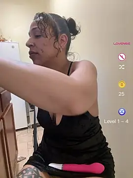 Snapshot of DominicanJojo chatting on June 8, 2026, 2:12 am DominicanJojo online show from June 8, 2026, 2:12 am