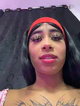Zaabrina 20 online show from May 23, 2026, 1:33 am