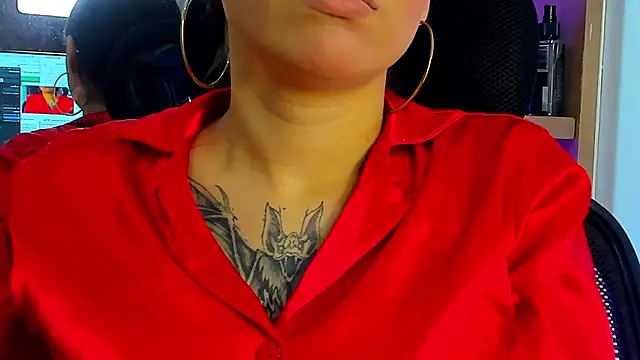 isabella hv online show from June 1, 2026, 7:15 pm