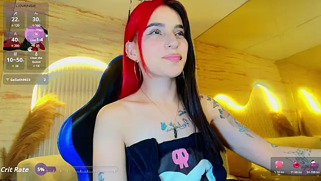 Moon Red r online show from May 31, 2026, 6:09 pm