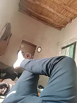 Sahraoui195 online show from April 18, 2026, 12:42 pm