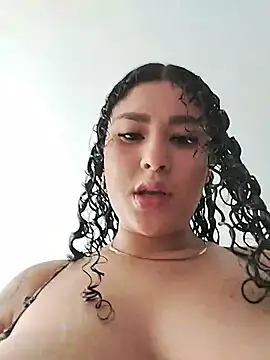 LeahAngell online show from May 21, 2026, 1:07 pm