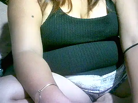 Snapshot of asian_beMhine1 chatting on May 29, 2026, 8:18 pm asian beMhine1 online show from May 29, 2026, 8:18 pm