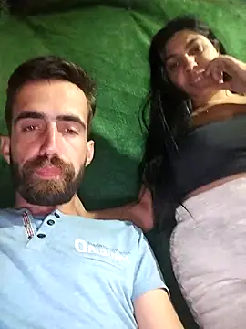 Snapshot of mujerymarido chatting on April 18, 2026, 2:26 am mujerymarido online show from April 18, 2026, 2:26 am