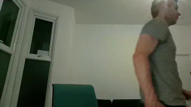 frenchbdmaninlondon online show from May 30, 2026, 9:34 pm