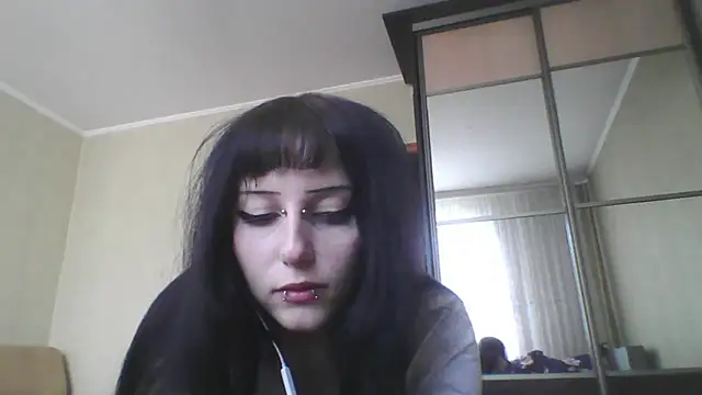 Snapshot of ChargedReign chatting on May 7, 2026, 12:10 pm ChargedReign online show from May 7, 2026, 12:10 pm
