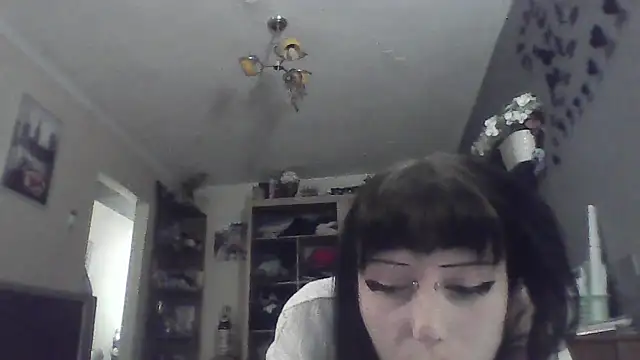 Snapshot of ChargedReign chatting on May 9, 2026, 5:29 pm ChargedReign online show from May 9, 2026, 5:29 pm