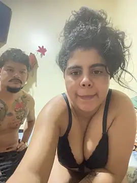 Snapshot of Carolina_caro chatting on May 14, 2026, 3:24 am Carolina caro online show from May 14, 2026, 3:24 am