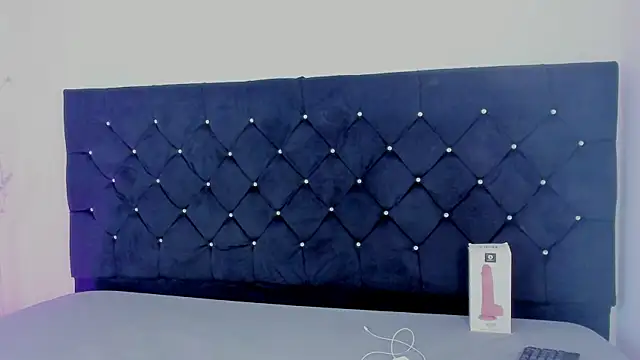 mariana flower online show from May 21, 2026, 2:13 pm