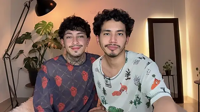 Snapshot of Noah_and_Steven chatting on May 9, 2026, 8:03 pm Noah and Steven online show from May 9, 2026, 8:03 pm
