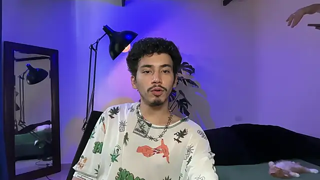 Snapshot of Noah_and_Steven chatting on June 24, 2026, 6:18 pm Noah and Steven online show from June 24, 2026, 6:18 pm