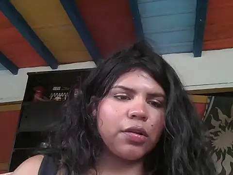 Snapshot of katiuskaxoxo chatting on July 17, 2026, 6:57 pm katiuskaxoxo online show from July 17, 2026, 6:57 pm