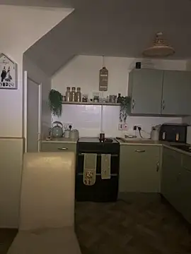 anal-bitch84 online show from April 22, 2026, 11:06 pm