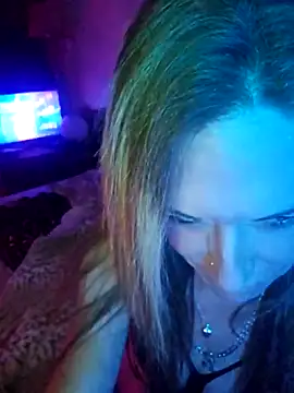LillyXLust online show from May 18, 2026, 7:47 am
