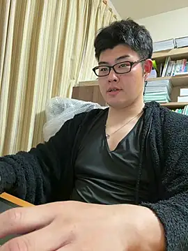 Snapshot of shun_201 chatting on April 21, 2026, 1:06 pm shun 201 online show from April 21, 2026, 1:06 pm