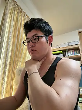 Snapshot of shun_201 chatting on May 10, 2026, 5:01 am shun 201 online show from May 10, 2026, 5:01 am