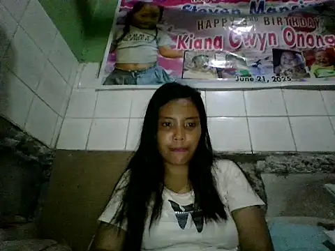 Snapshot of juicyredt chatting on June 17, 2026, 3:31 am juicyredt online show from June 17, 2026, 3:31 am