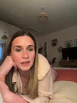 Darcycityx online show from April 21, 2026, 7:17 pm