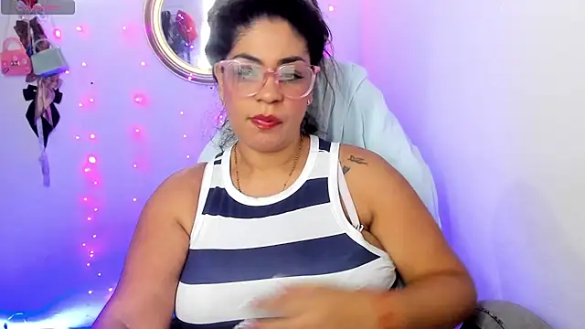 Mavlatin22 online show from July 16, 2026, 1:55 am