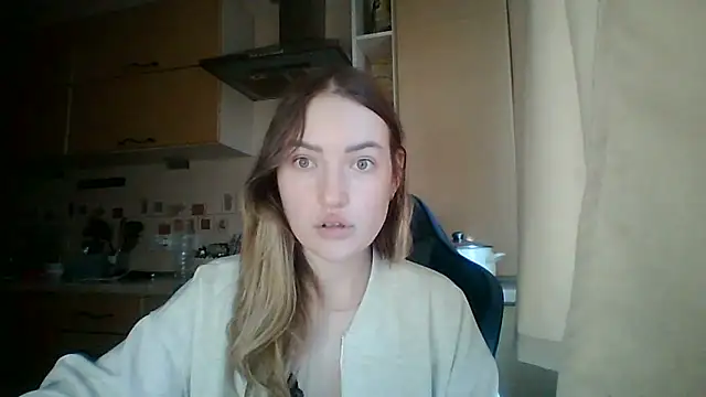 Snapshot of Lisanta chatting on May 30, 2026, 3:53 pm Lisanta online show from May 30, 2026, 3:53 pm