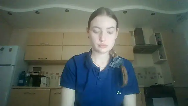 Snapshot of Lisanta chatting on June 30, 2026, 7:04 pm Lisanta online show from June 30, 2026, 7:04 pm