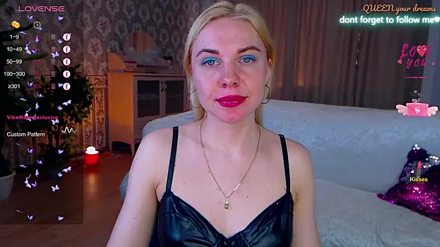 Snapshot of FromRussia chatting on April 21, 2026, 2:51 am FromRussia online show from April 21, 2026, 2:51 am