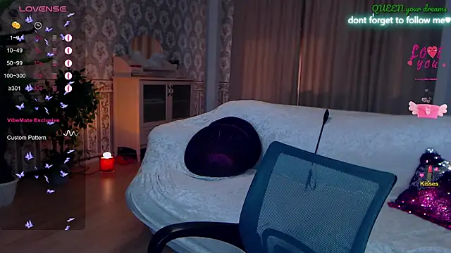 Snapshot of FromRussia chatting on April 22, 2026, 1:41 am FromRussia online show from April 22, 2026, 1:41 am
