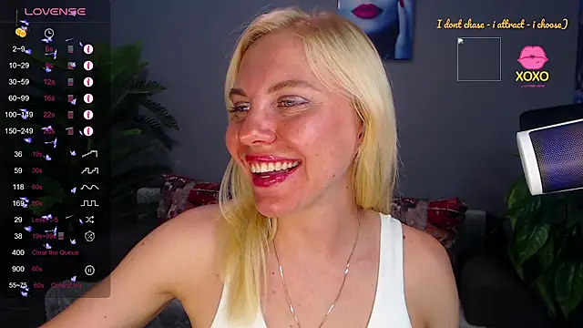 Snapshot of FromRussia chatting on June 15, 2026, 2:14 am FromRussia online show from June 15, 2026, 2:14 am
