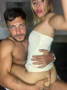 Hisnaughtylilthing online show from June 26, 2026, 10:58 pm