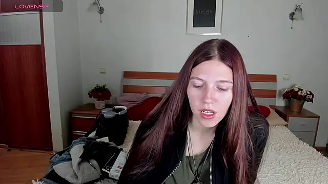 MaryRapunzel online show from April 29, 2026, 7:09 pm